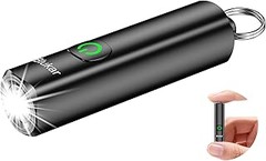 Mejora tu experiencia con linternas LED: accesorios recomendados